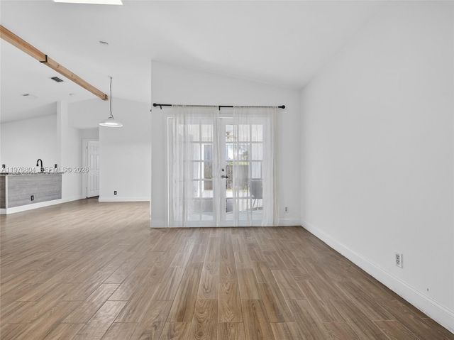 336 S Ketch Dr, Sunrise, FL 33326