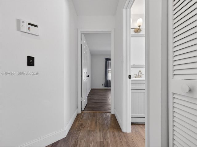 336 S Ketch Dr, Sunrise, FL 33326