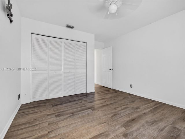 336 S Ketch Dr, Sunrise, FL 33326