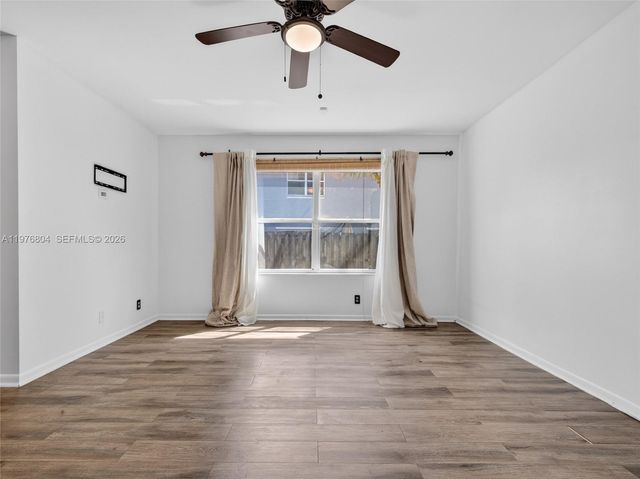 336 S Ketch Dr, Sunrise, FL 33326