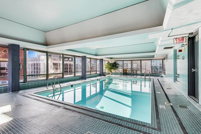 201 E Chestnut Street 3A, Chicago, IL 60611