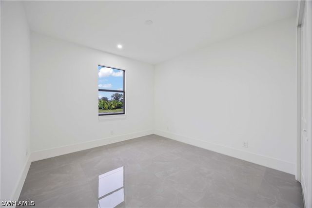 2916 23rd ST W, Lehigh Acres, FL 33971