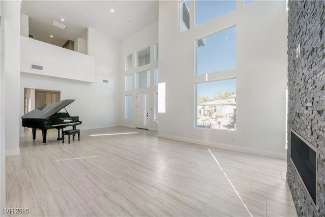 3423 Spanish Winds Court, Las Vegas, NV 89141