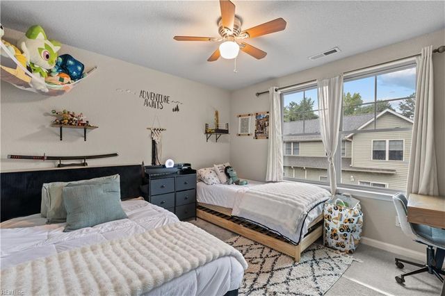 200 Seasons Cir Unit 305, Suffolk, VA 23434
