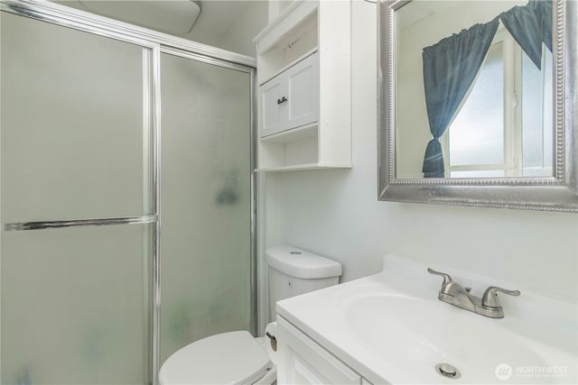 19303 10th Ave E, Spanaway, WA 98387