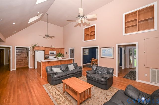 6040 Hare Rd, Henrico, VA 23231