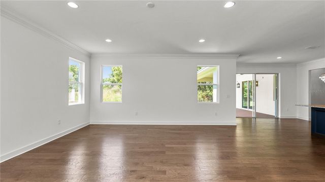 2561 ROGERS ROAD, Lakeland, FL 33812