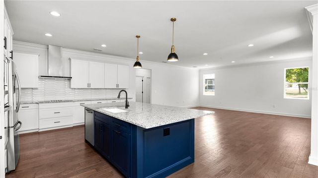 2561 ROGERS ROAD, Lakeland, FL 33812