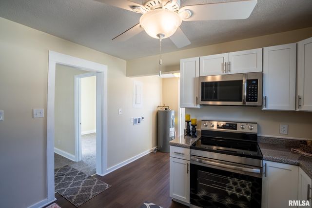 317 N 8TH Street, Herrin, IL 62948