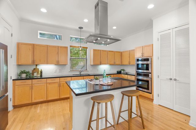 1115 Kinney Ave 9, Austin, TX 78704