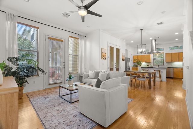 1115 Kinney Ave 9, Austin, TX 78704
