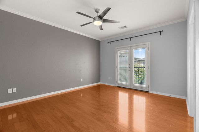 1115 Kinney Ave 9, Austin, TX 78704