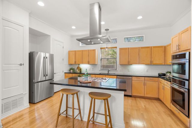 1115 Kinney Ave 9, Austin, TX 78704