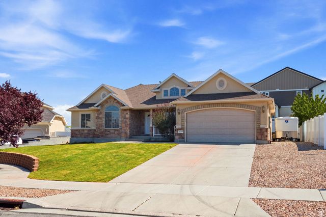 5639 W PINE SHADE PL, West Valley City, UT 84118