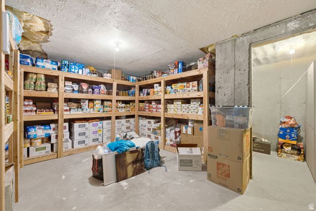 5639 W PINE SHADE PL, West Valley City, UT 84118