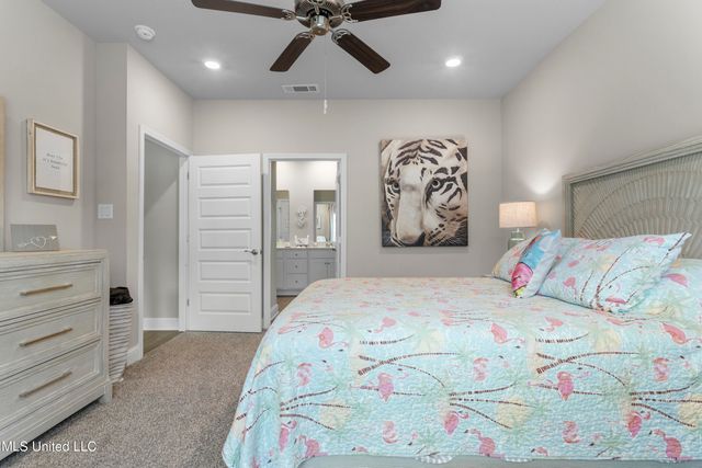 7781 Coral Lane, Ocean Springs, MS 39564