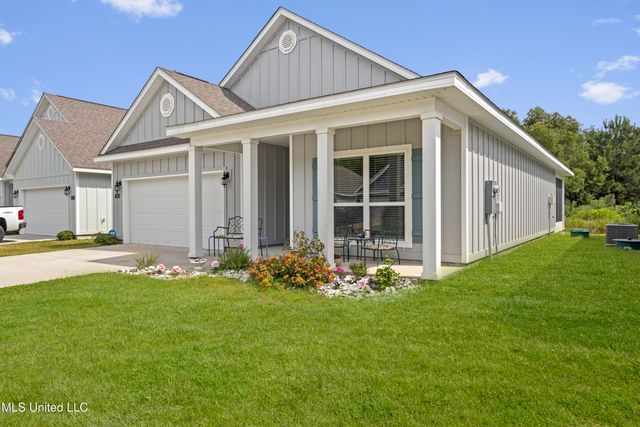 7781 Coral Lane, Ocean Springs, MS 39564