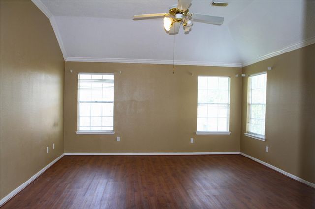 1235 Deer Ridge Drive, League City, TX 77573