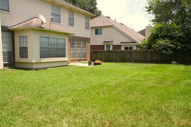 1235 Deer Ridge Drive, League City, TX 77573