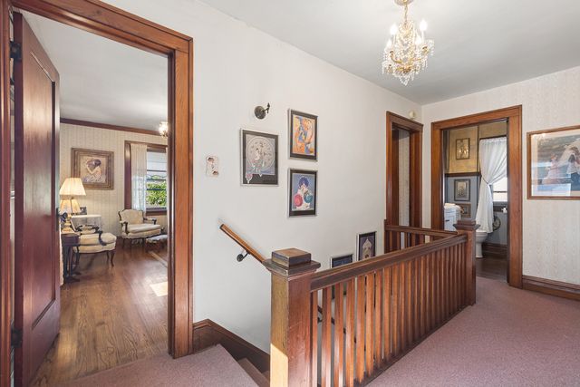 2636 Burr Oak Avenue, Blue Island, IL 60406