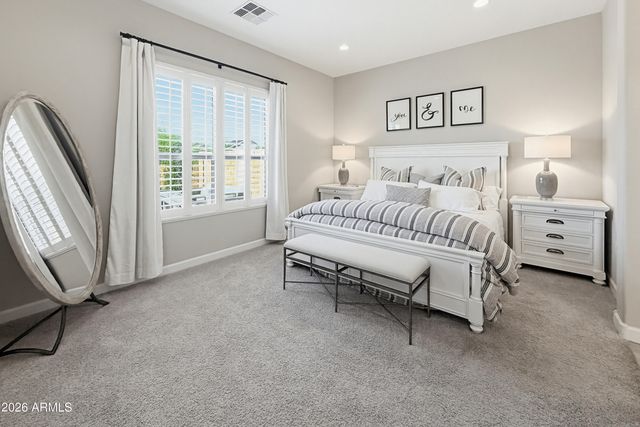 2120 E PARK VIEW Lane, Phoenix, AZ 85024