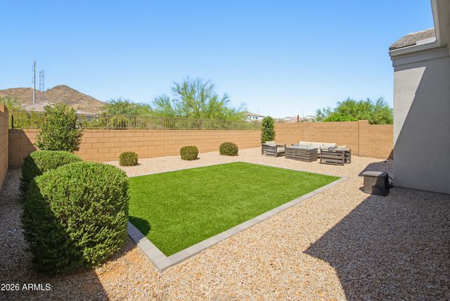 2120 E PARK VIEW Lane, Phoenix, AZ 85024