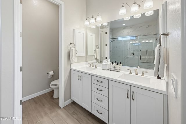 2120 E PARK VIEW Lane, Phoenix, AZ 85024