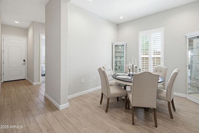 2120 E PARK VIEW Lane, Phoenix, AZ 85024