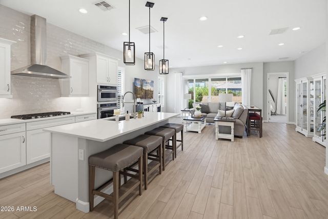 2120 E PARK VIEW Lane, Phoenix, AZ 85024