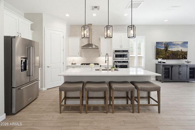 2120 E PARK VIEW Lane, Phoenix, AZ 85024