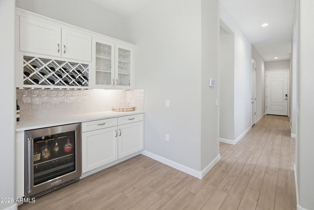 2120 E PARK VIEW Lane, Phoenix, AZ 85024