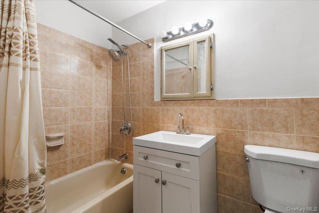 370 Westchester Avenue 5C, Port Chester, NY 10573