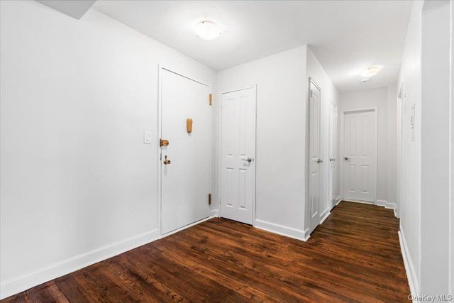 370 Westchester Avenue 5C, Port Chester, NY 10573
