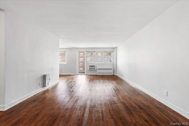 370 Westchester Avenue 5C, Port Chester, NY 10573