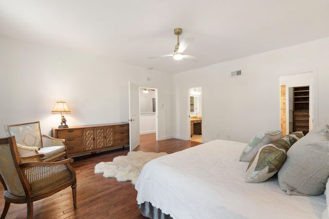 153 Sage Road, Houston, TX 77056