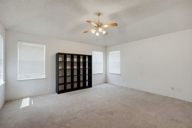 6112 Bowin Drive, Fort Worth, TX 76132
