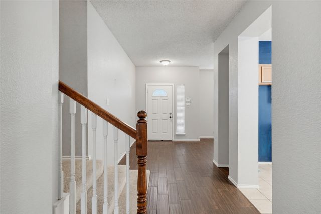 6112 Bowin Drive, Fort Worth, TX 76132