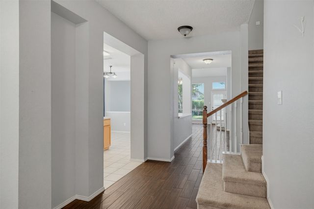 6112 Bowin Drive, Fort Worth, TX 76132