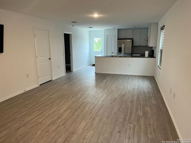 13222 DUTRA RD, San Antonio, TX 78221