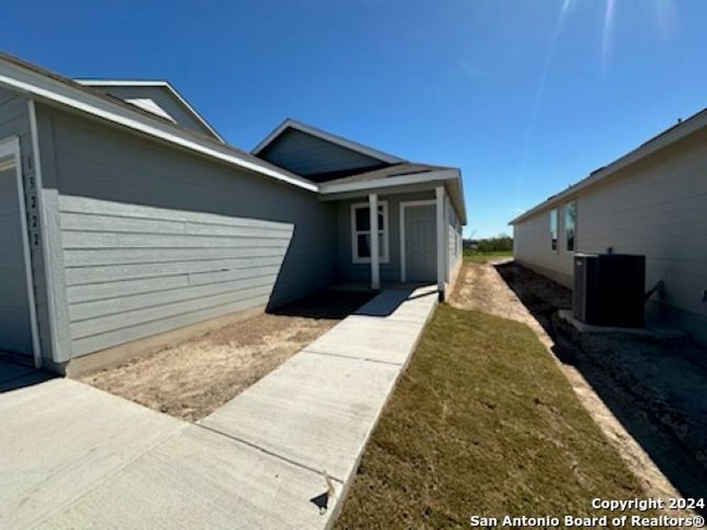 13222 DUTRA RD, San Antonio, TX 78221