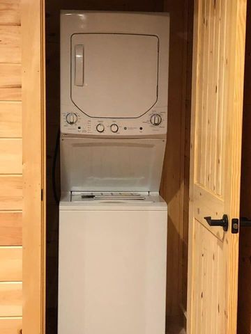 216 W Pinnacle Drive, Gatlinburg, TN 37738