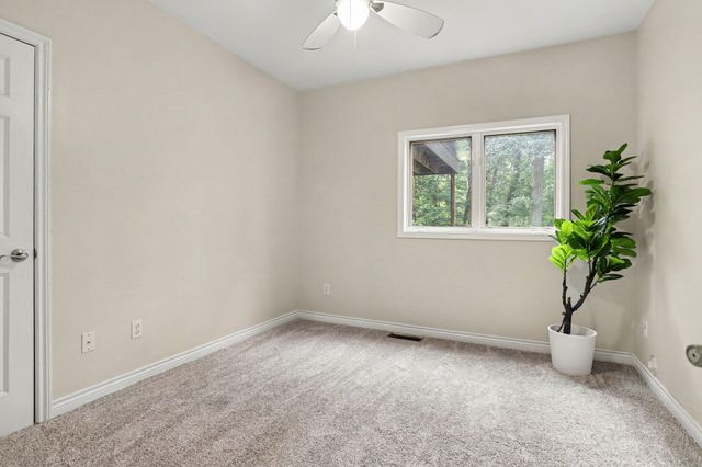 4356 E E Avenue, Cooper Twp, MI 49004