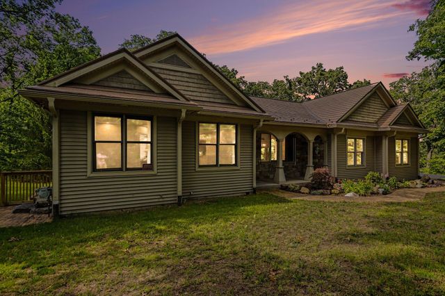 4356 E E Avenue, Cooper Twp, MI 49004