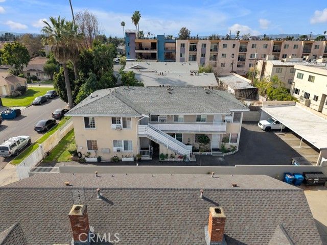 13617 Leadwell, Van Nuys (los Angeles), CA 91405