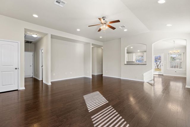 800 Bryce CYN, Pflugerville, TX 78660