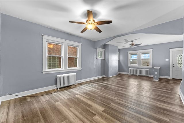 903 Adelaide St, Hill District, PA 15219