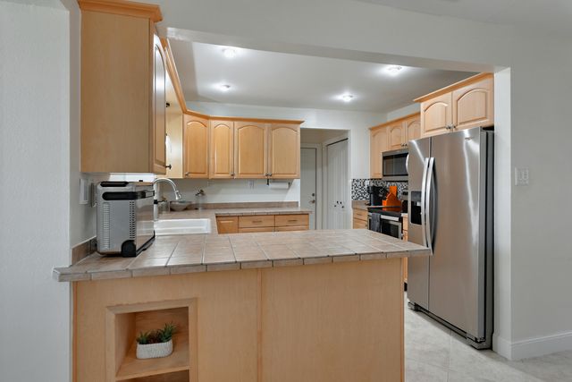 1281 NW 45th Court, Deerfield Beach, FL 33064