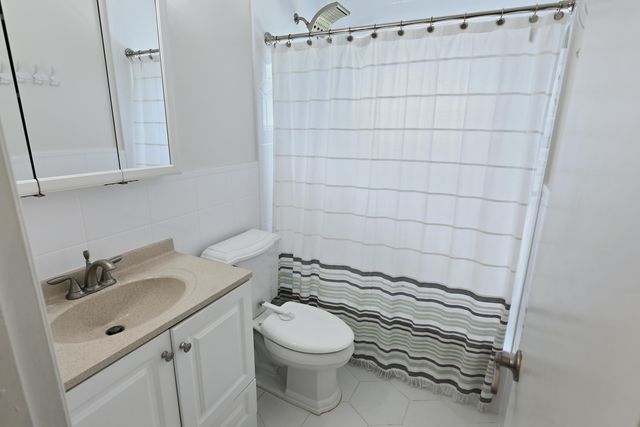 1281 NW 45th Court, Deerfield Beach, FL 33064