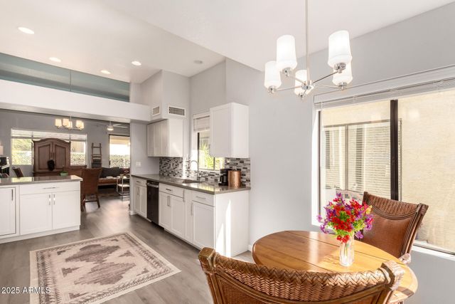 920 E MCNAIR Drive, Tempe, AZ 85283