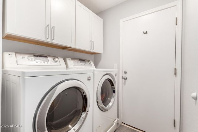 920 E MCNAIR Drive, Tempe, AZ 85283